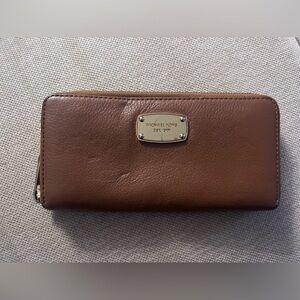 Michael Kors Womens Jet Set Wallet Pre owned